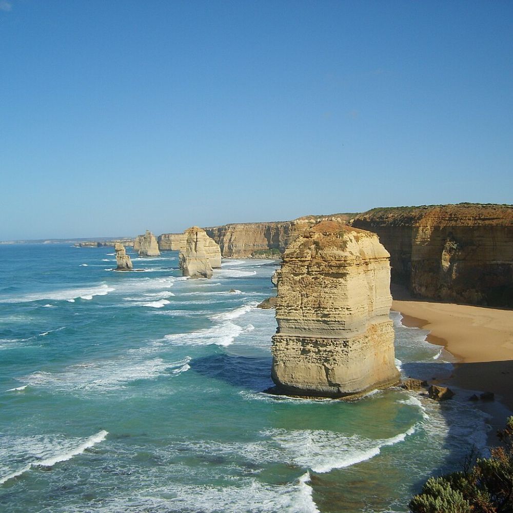 Scenic view of the Twelve Apostles along the Great Ocean Road – a breathtaking multi-day hike for nature lovers and explorers.