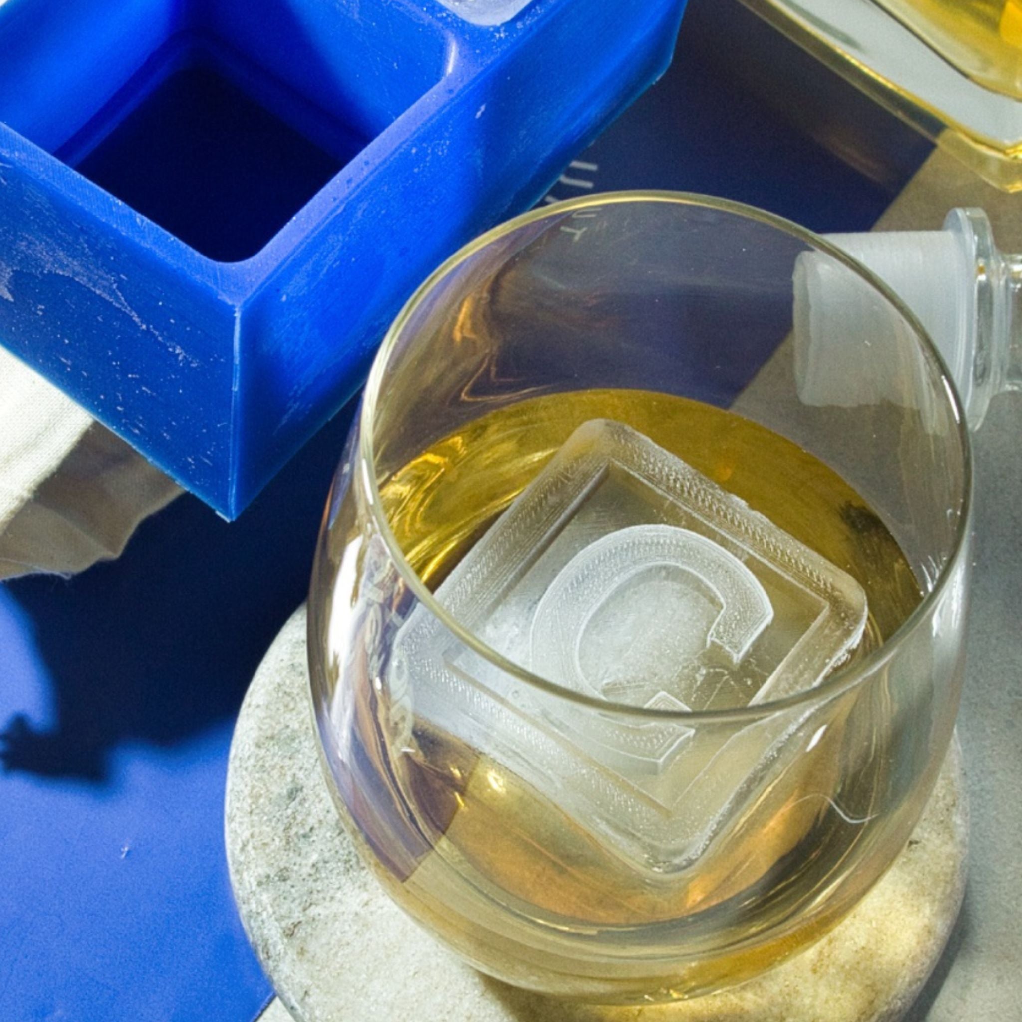 Custom “C” ice cube in whiskey glass – the perfect gift for his special occasion