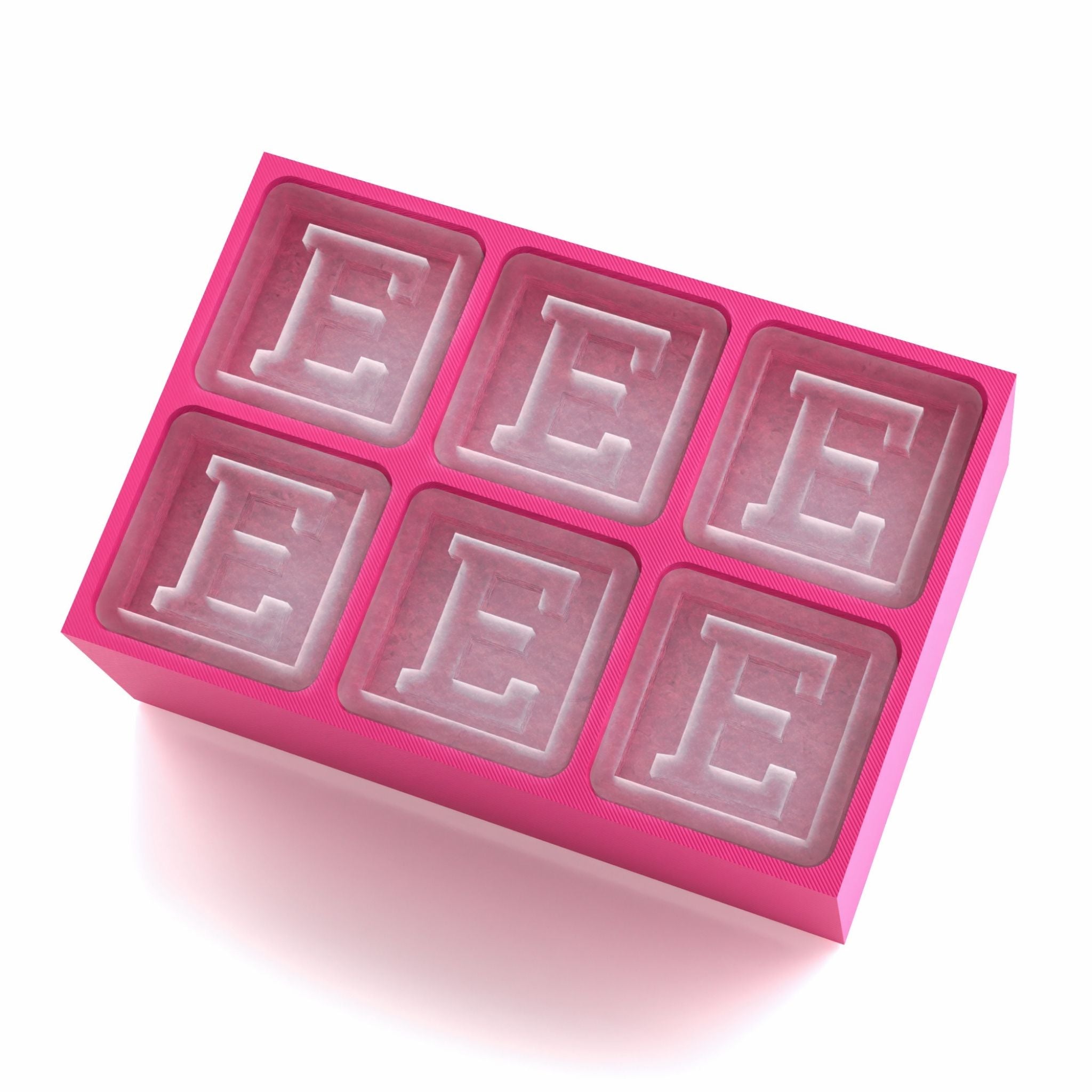 Charming pink ice cube tray with raised E lettering – for heartfelt custom gifting