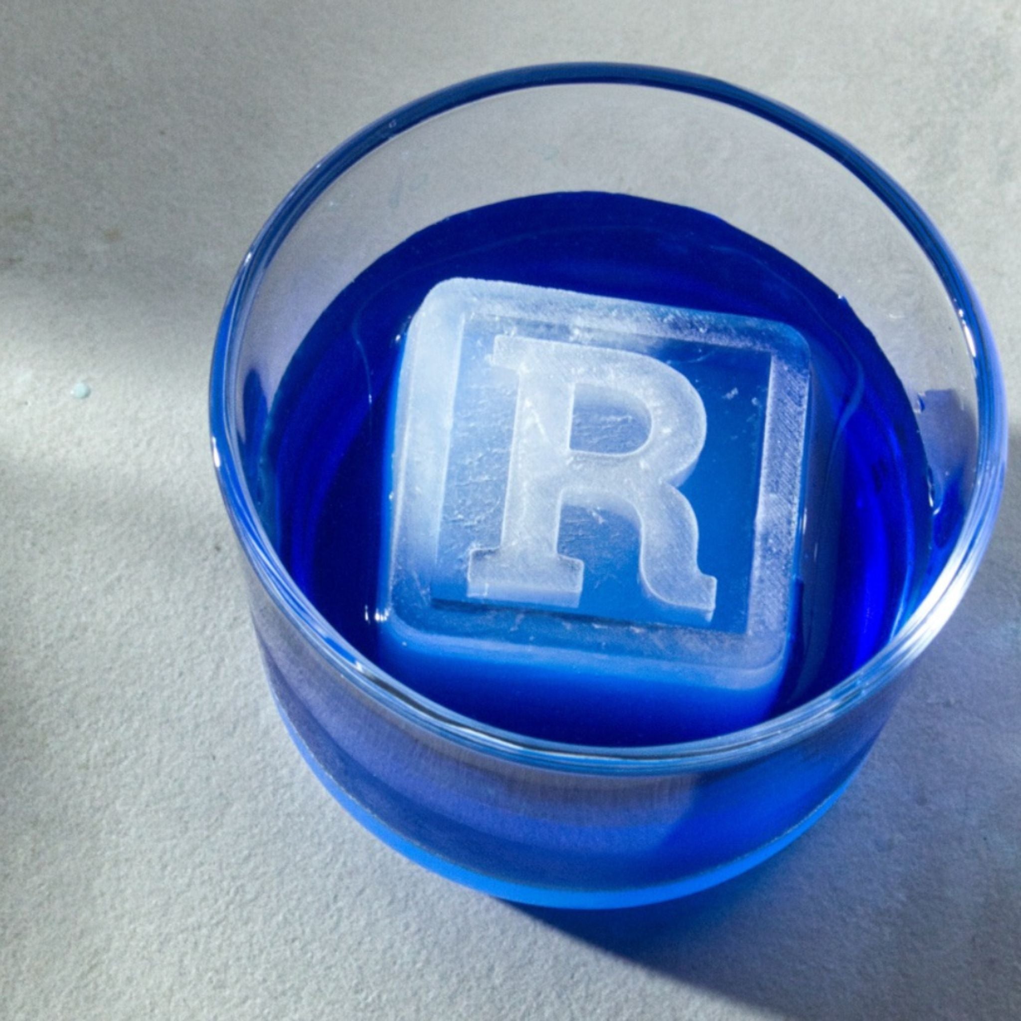 Custom Letter R Ice Tray – Personalised Gift for Ruby, Ryan, Rachel & More - Chilled Out Creations