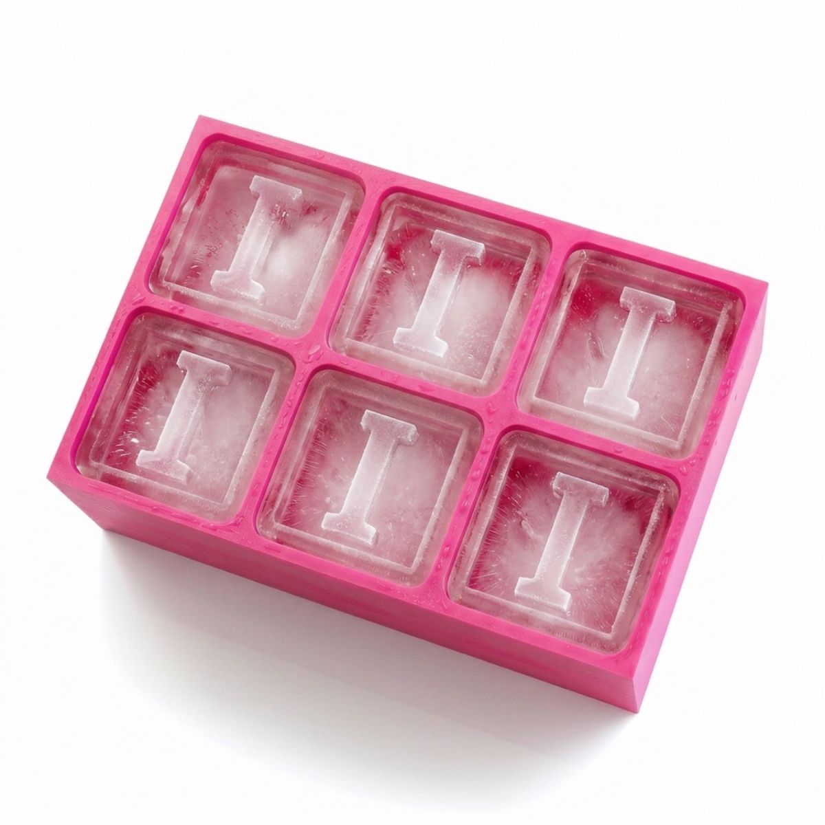 Charming pink ice cube tray with raised I lettering – for heartfelt custom gifting