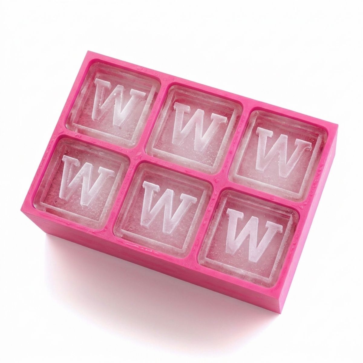 Charming pink ice cube tray with raised W lettering – for heartfelt custom gifting